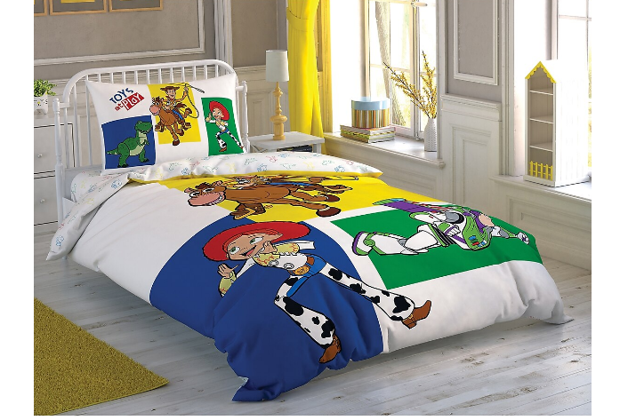 Taç 1000037664 Lisanslı Brf Nev. Tk. Dh. Toy Story 4 Adventure