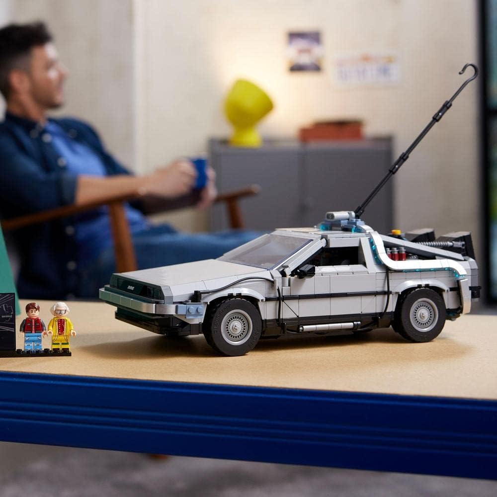 Lego 10300 Creator Expert Back To The Future Time Machine Görseli