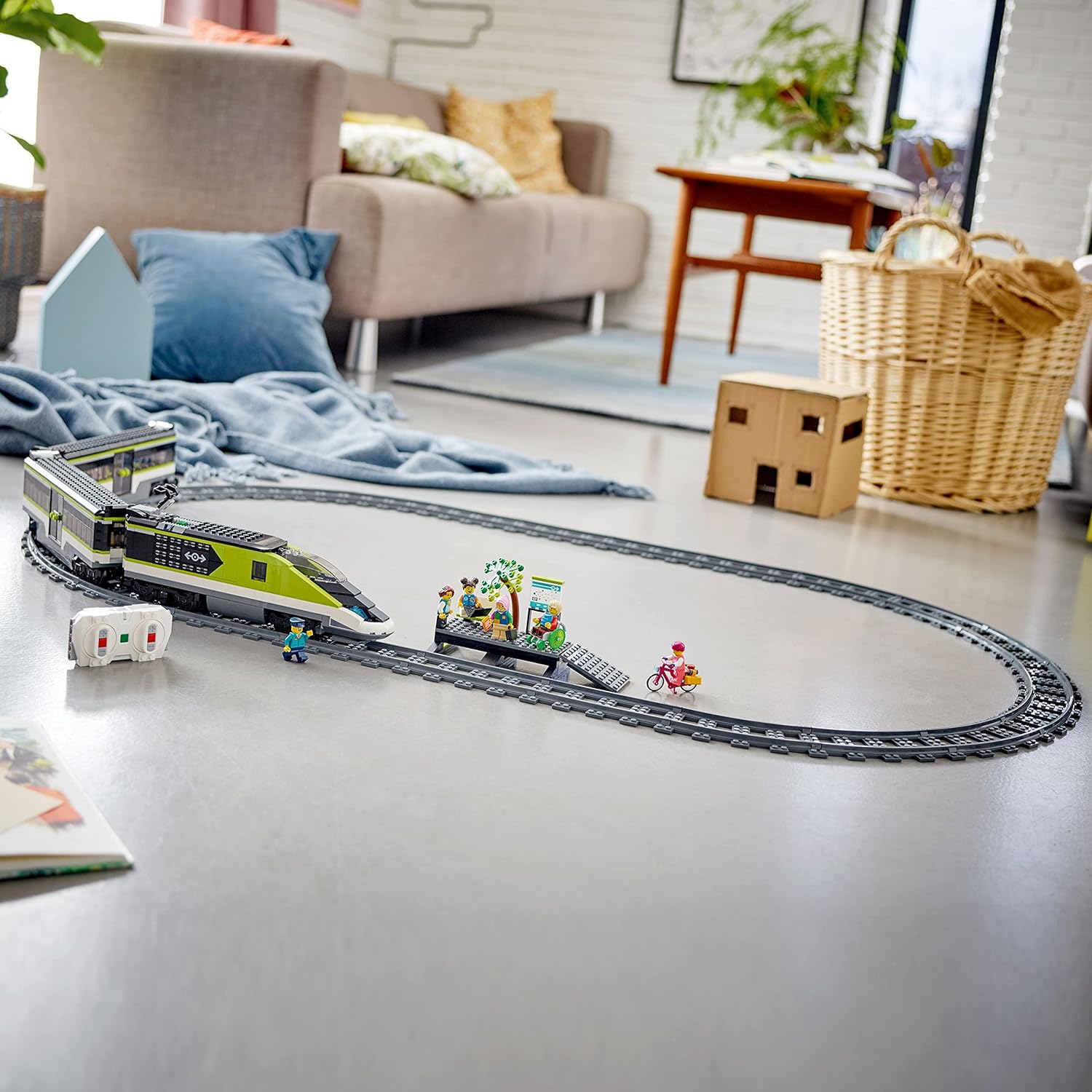 Lego 60337 City Ekspres Yolcu Treni Görseli