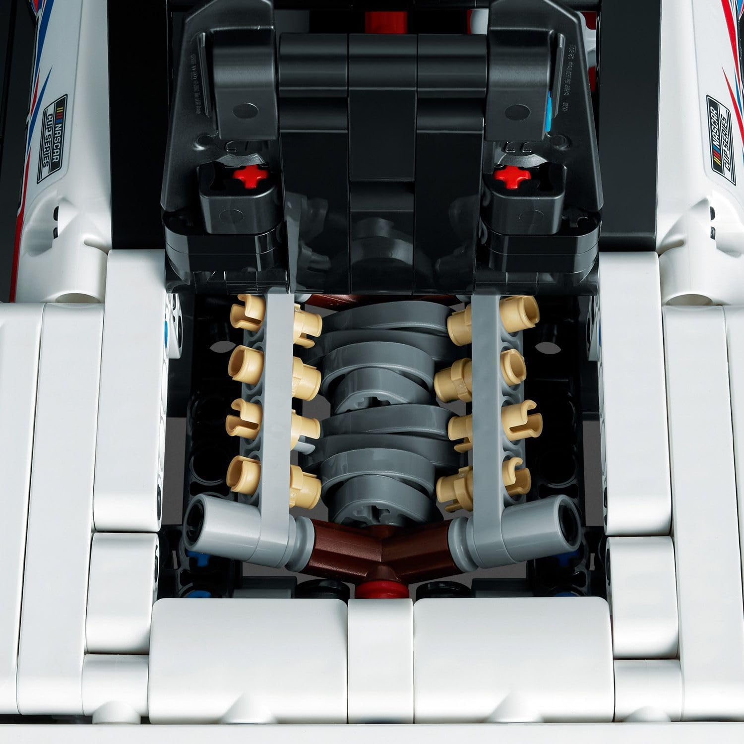 Lego 42153 Technic Nascar Yeni Nesil Chevrolet Camaro Zl1 Görseli