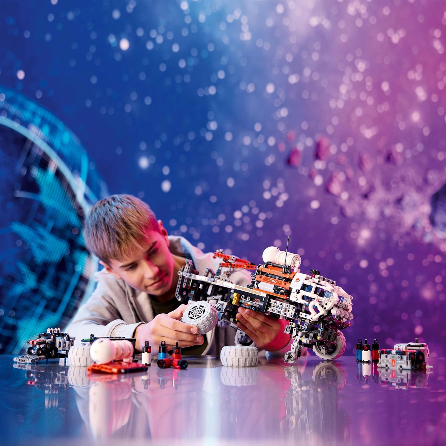 Lego 42180 Technic Mars Ekibi Keşif Aracı Görseli