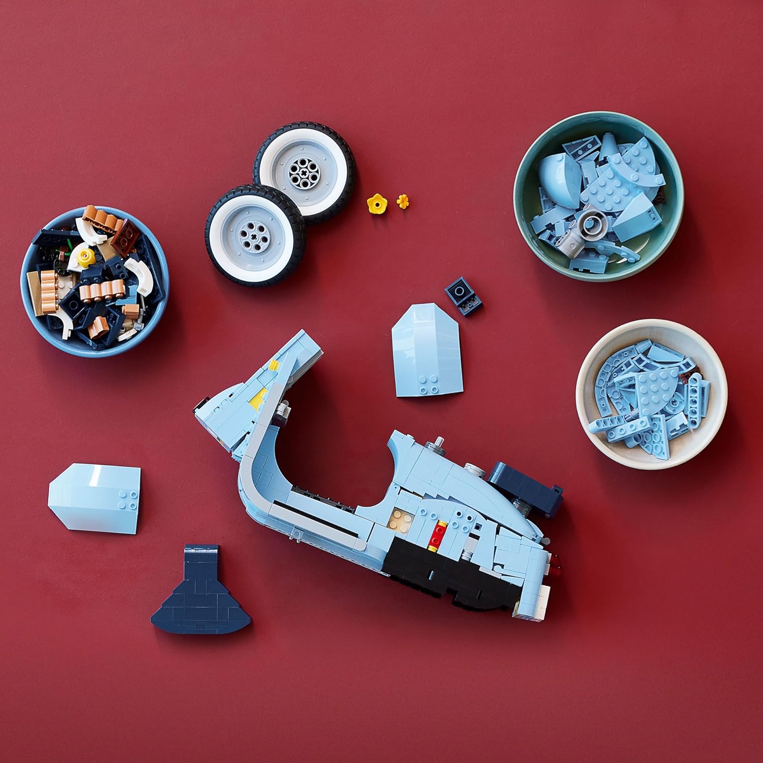 Lego 10298 Creator Expert Vespa 125 Görseli