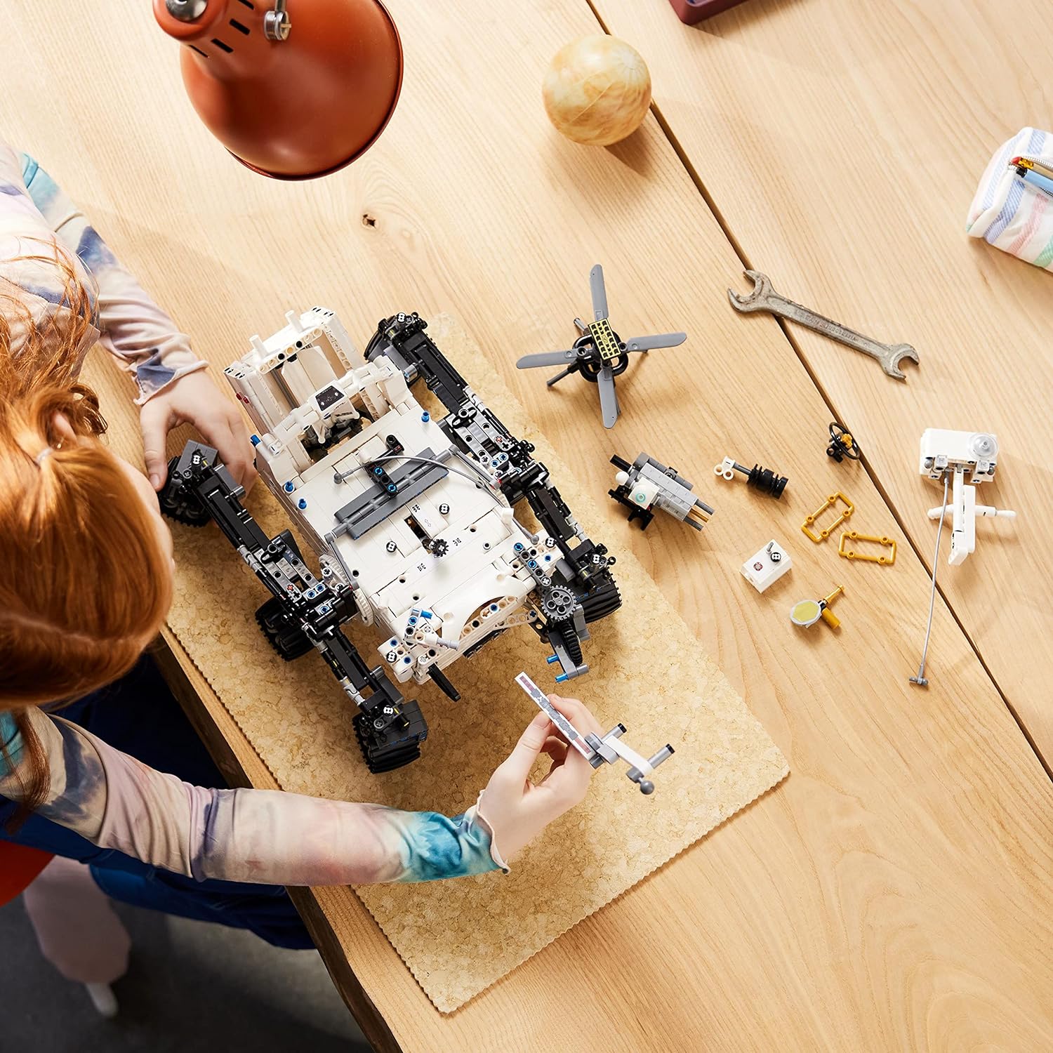 Lego 42158 Technic Nasa Mars Rover Perseverance Görseli
