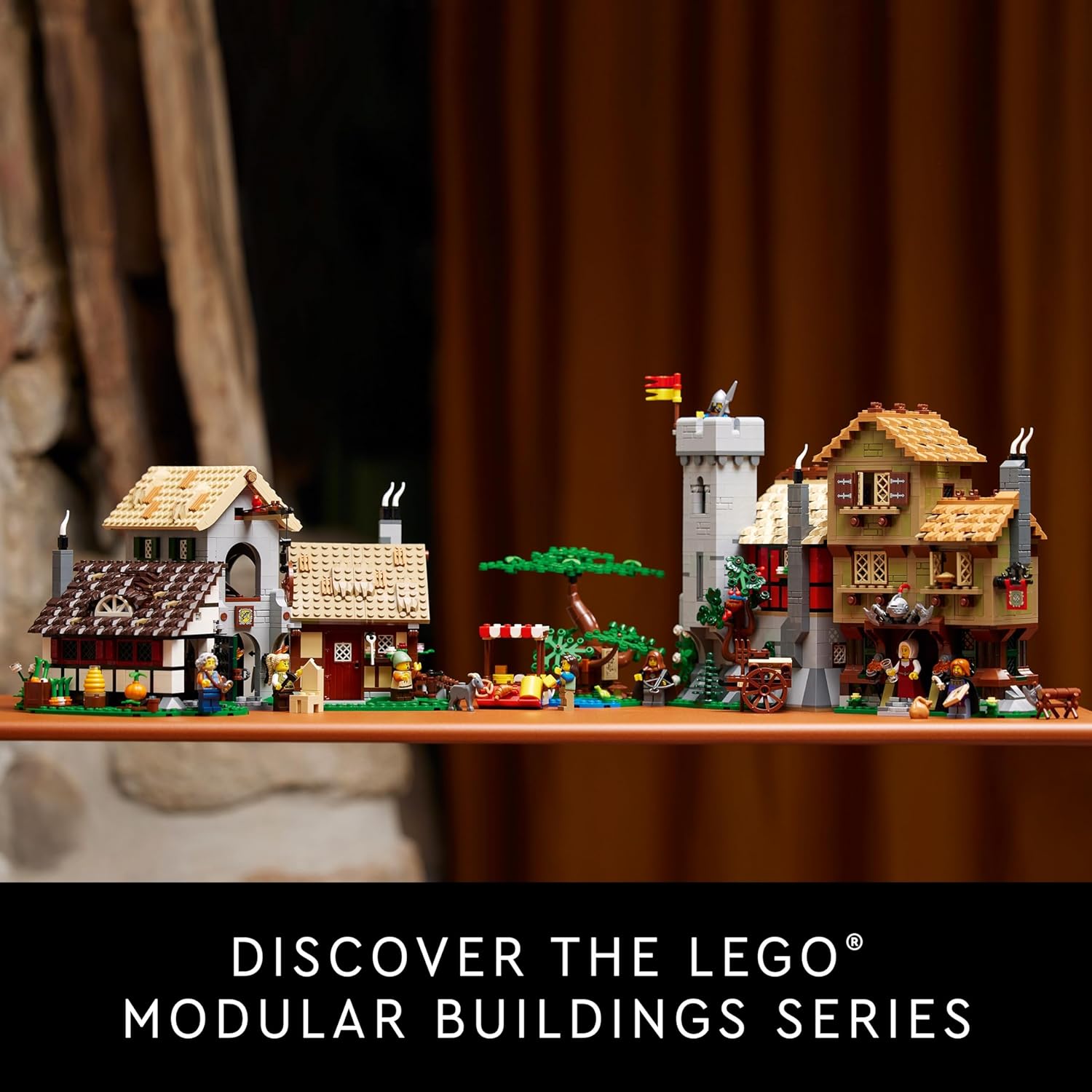Lego 10332 Icons Medieval Town Square Görseli