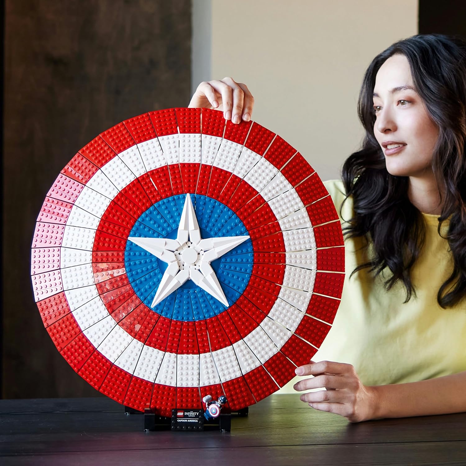 Lego 76262 Marvel Kaptan Amerika'nın Kalkanı Görseli