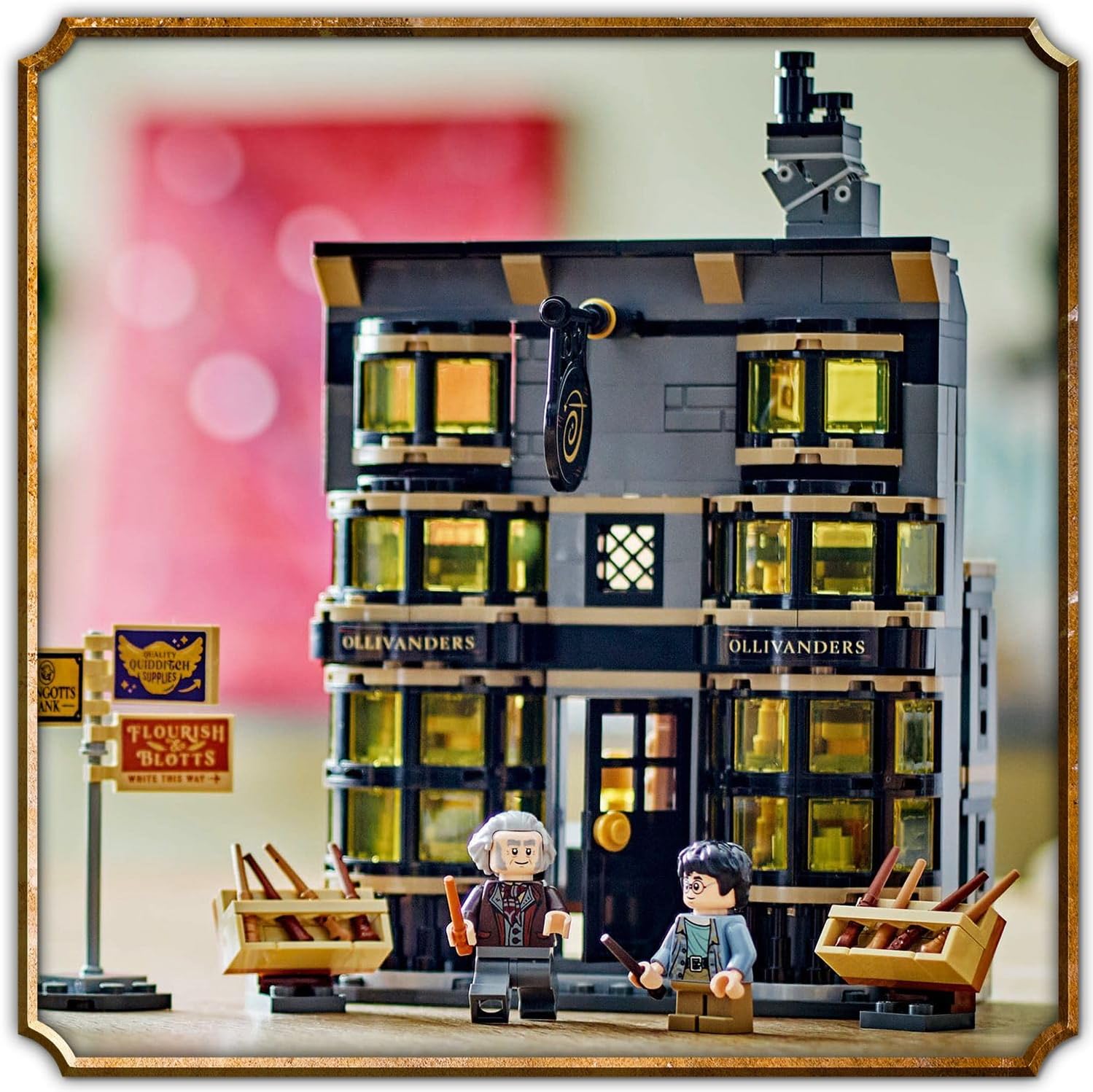 Lego 76439 Harry Potter Ollivanders Ve Madam Malkin'in Cübbe Dükkanı Görseli