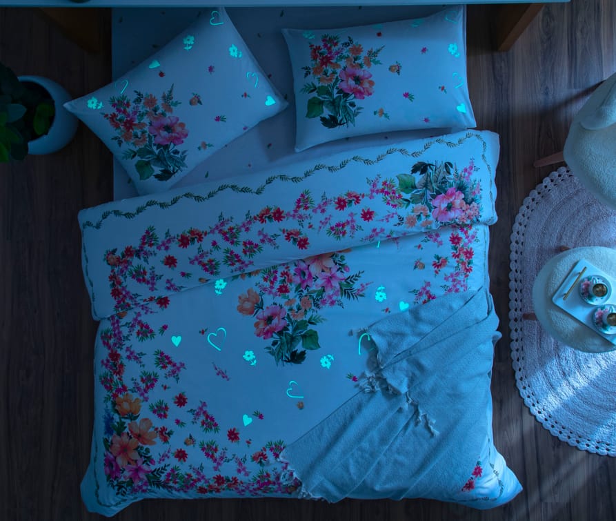 Taç 1000050634 Petunia Throwlu Rf Nevresim Çk Pembe-Fincan takımlı Görseli