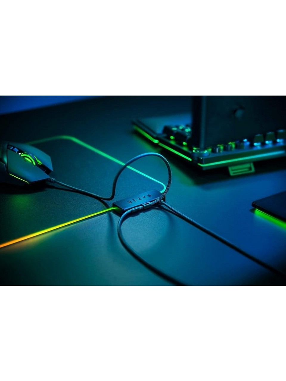 Razer Firefly V2 Mouse Pad Görseli