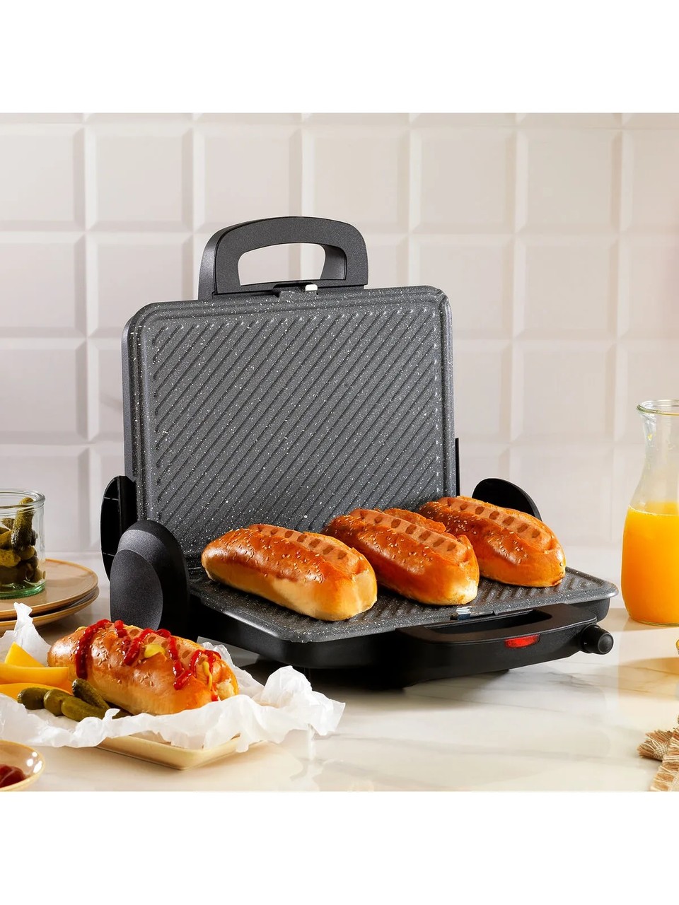 Schafer Tosthaus 1800W Tost ve Izgara Makinesi Siyah Görseli
