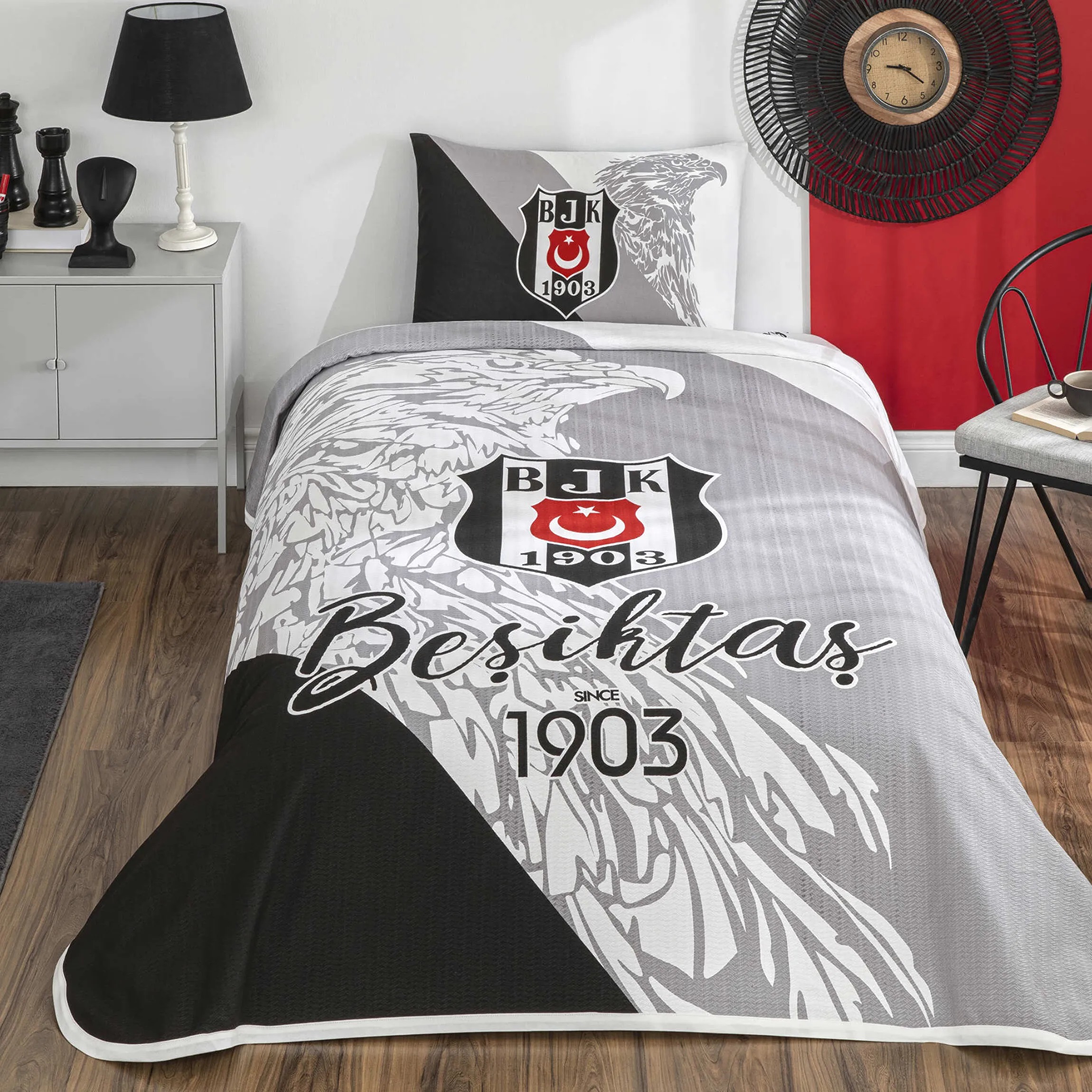 Taç 1000051379  Lis.pkb Pike Takimi Bjk Since 1903