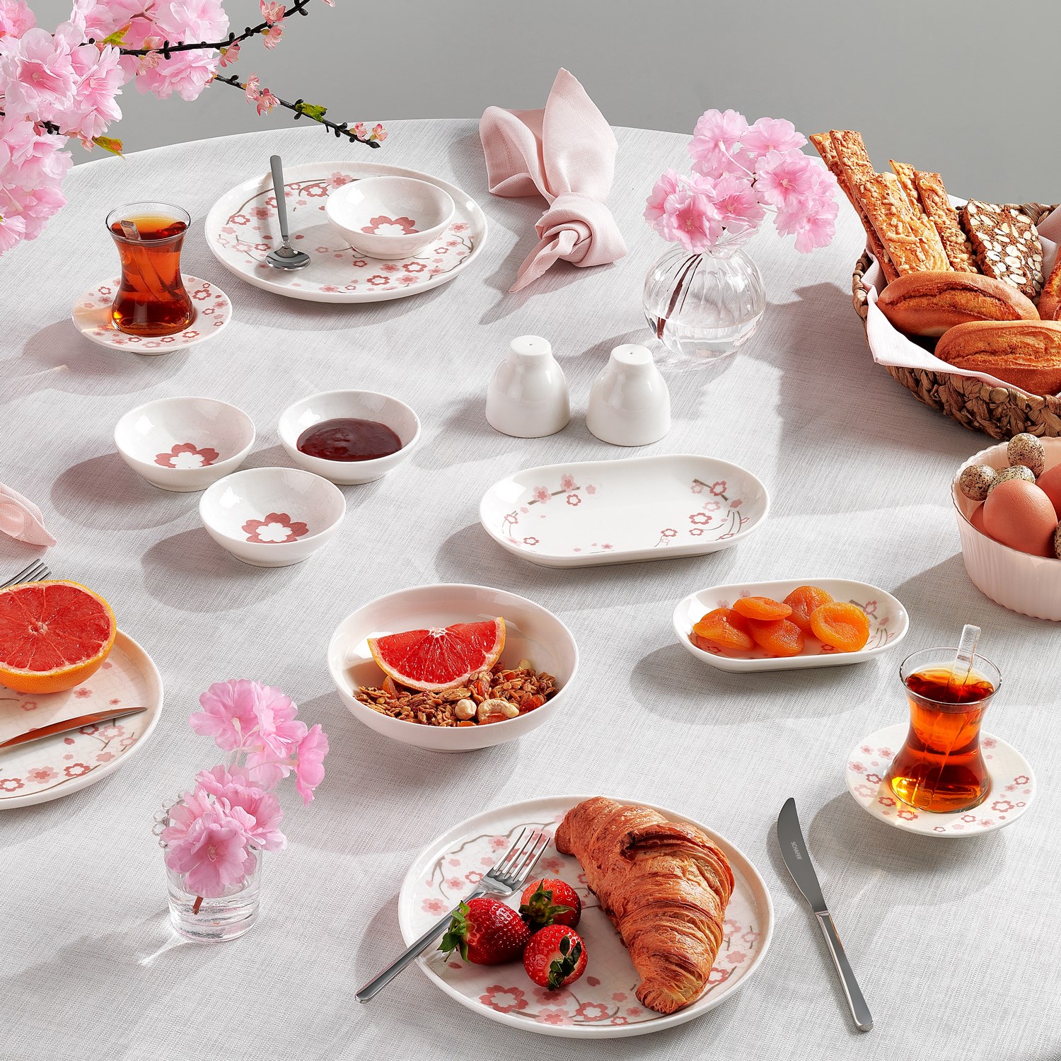 Schafer Sakura 8 Kişilik Yemek Takımı 70 Parça+8 parça Pure Bardak Takımı Görseli